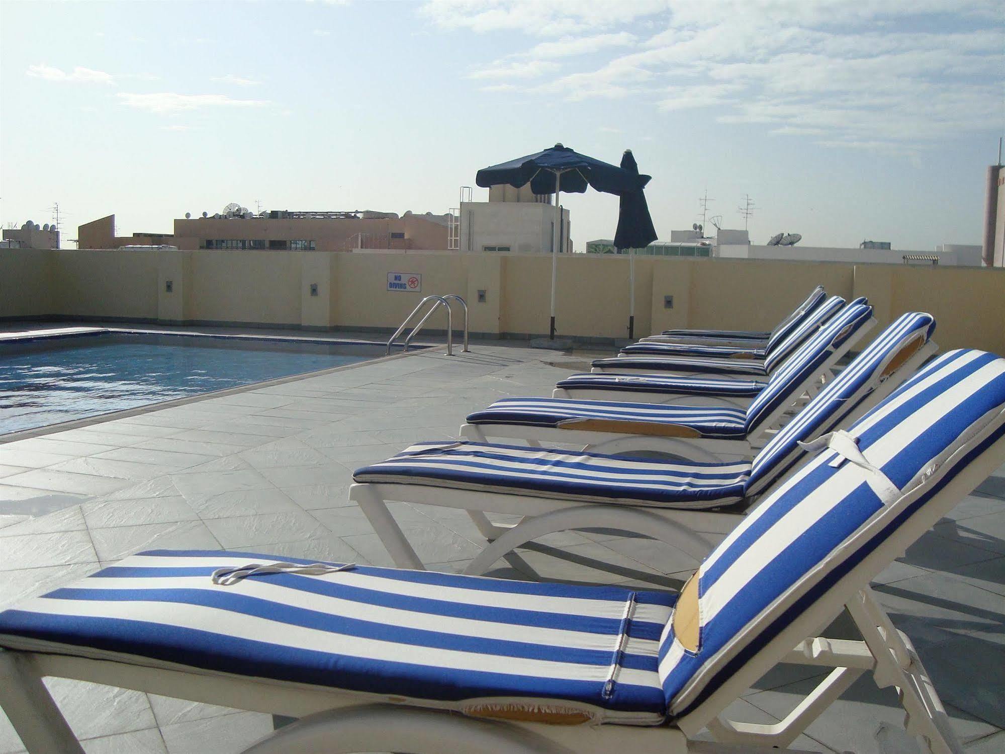 Royal Ascot Hotel Apartment - Kirklees 2 Dubaj Kültér fotó